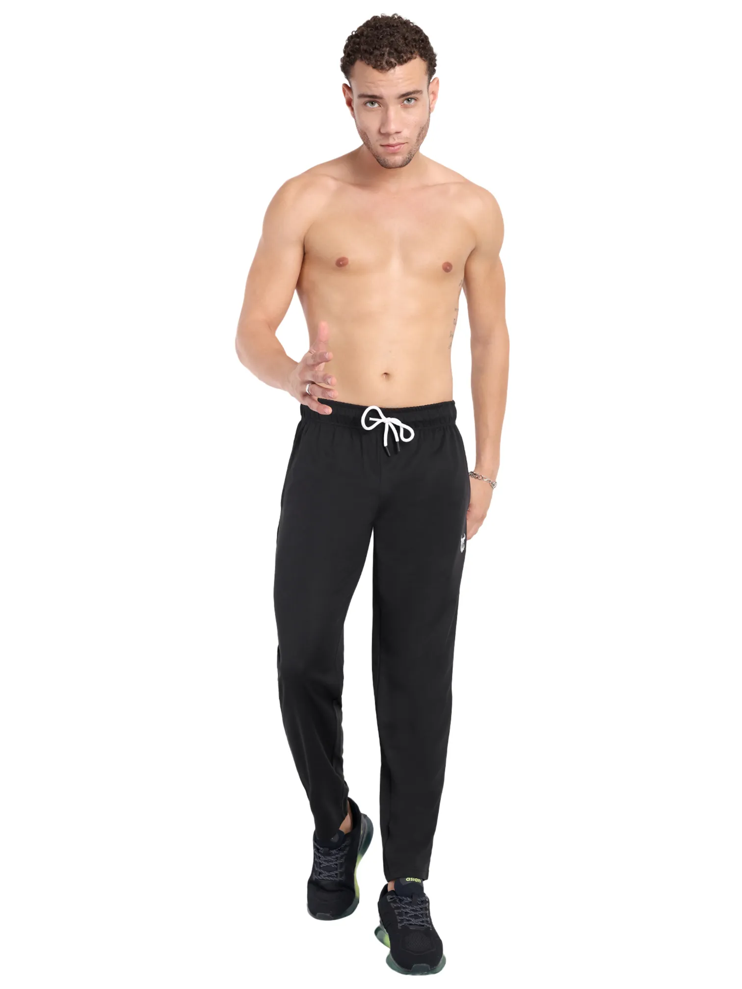 ecomm male shoot